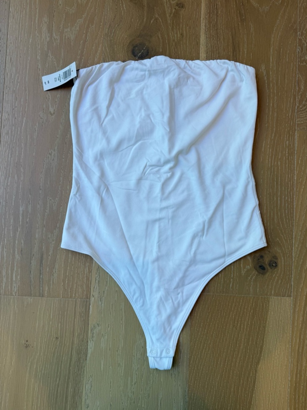 NEW Aritzia Babaton Contour Strapless White Bodysuit